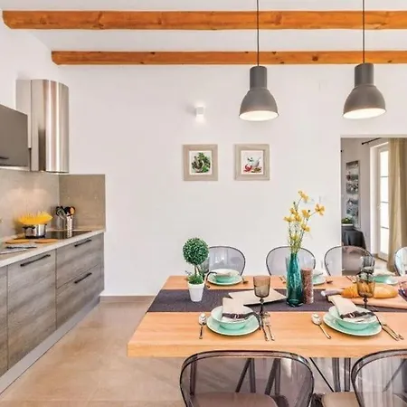 San Kirin Comfortable Holiday Vodnjan